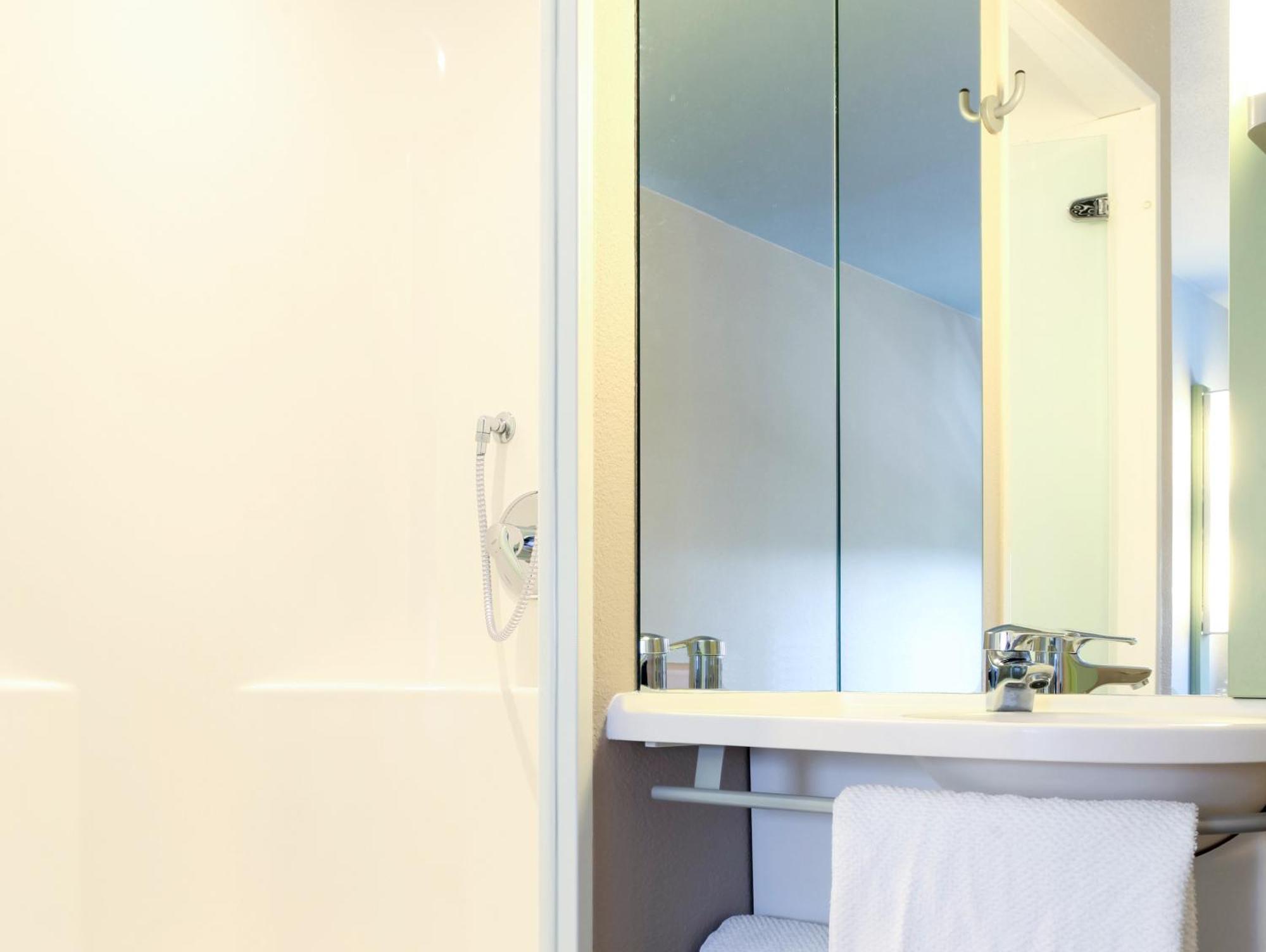 Ibis Budget Koeln Leverkusen City Esterno foto